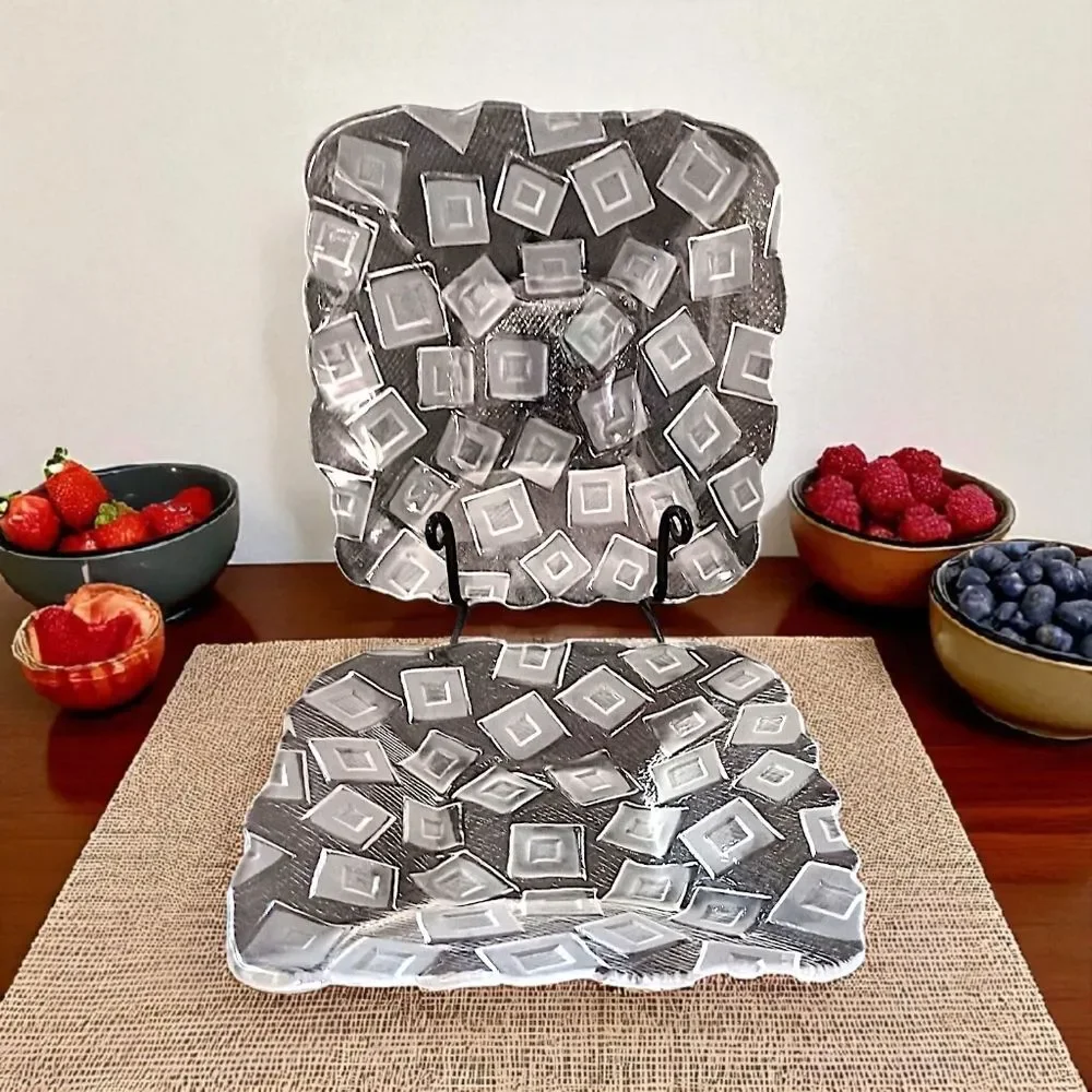 2 Mikasa Clear Glass Plates Side Frosted Square‎ Design Geometric Salad Snack
